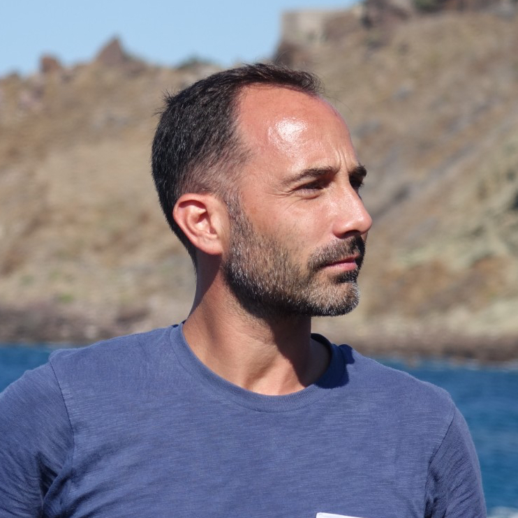 Portrait Travel Planner